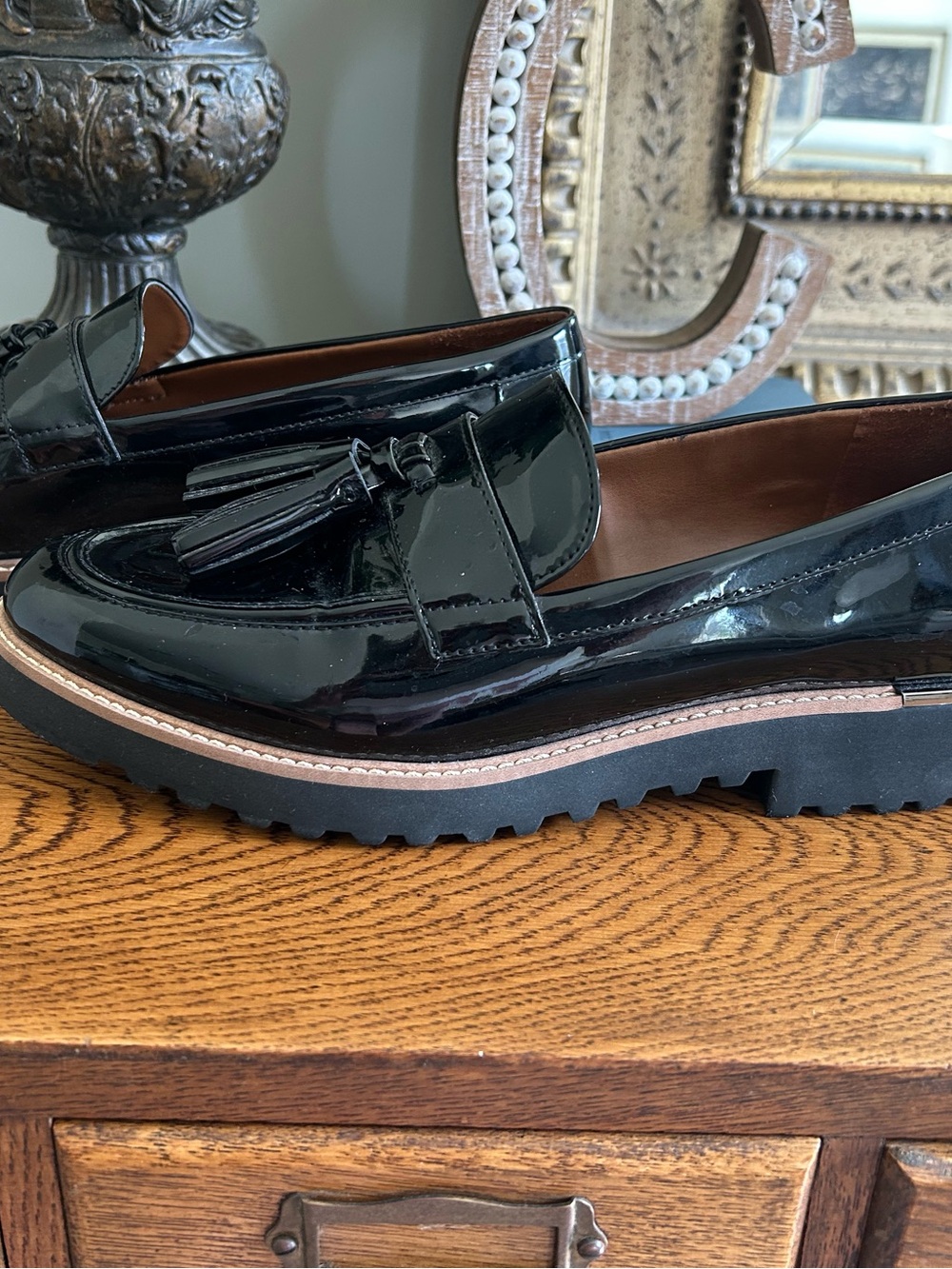 Franco Sarto Black Patent Tassel Loafers Size 8.5-Very Good Condition